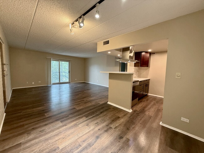 Foto del edificio - 3851 N Parkway Dr