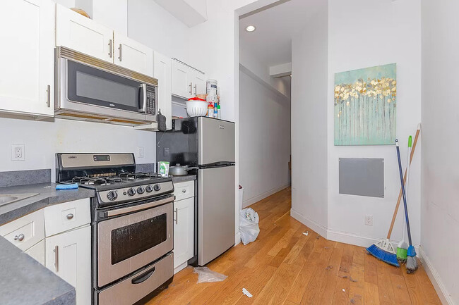 Building Photo - WYCKOFF AVENUE