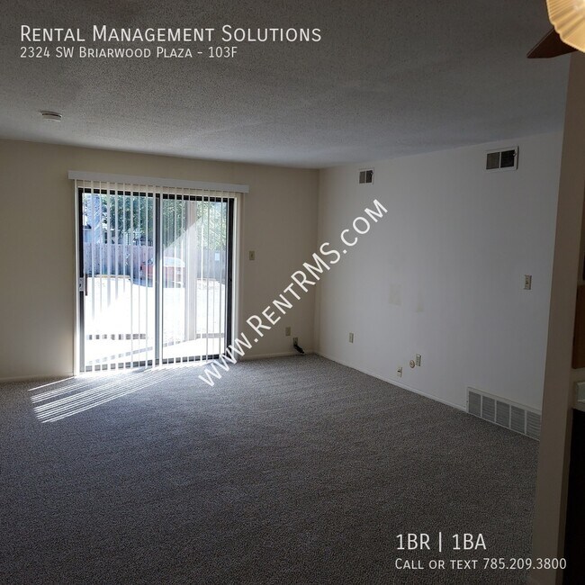 Foto del edificio - 2324 SW Briarwood Plaza