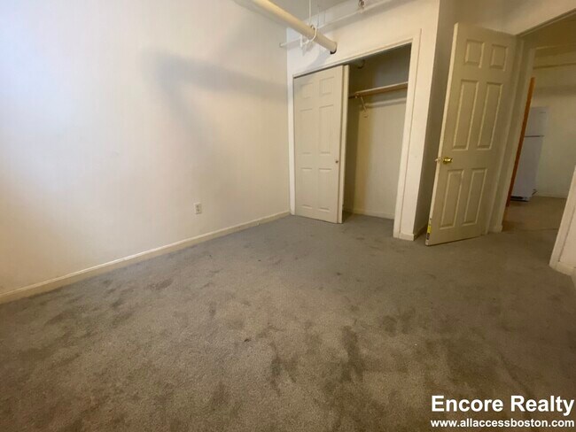 Foto del edificio - 19 Peterborough St