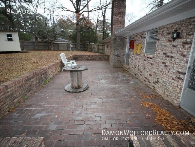 Foto del edificio - 94 Woodbridge Rd - 3 beds, 2 full baths