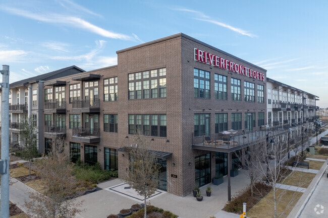 Building Photo - Riverfront Lofts