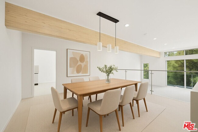 Foto del edificio - 1591 Lindacrest Dr