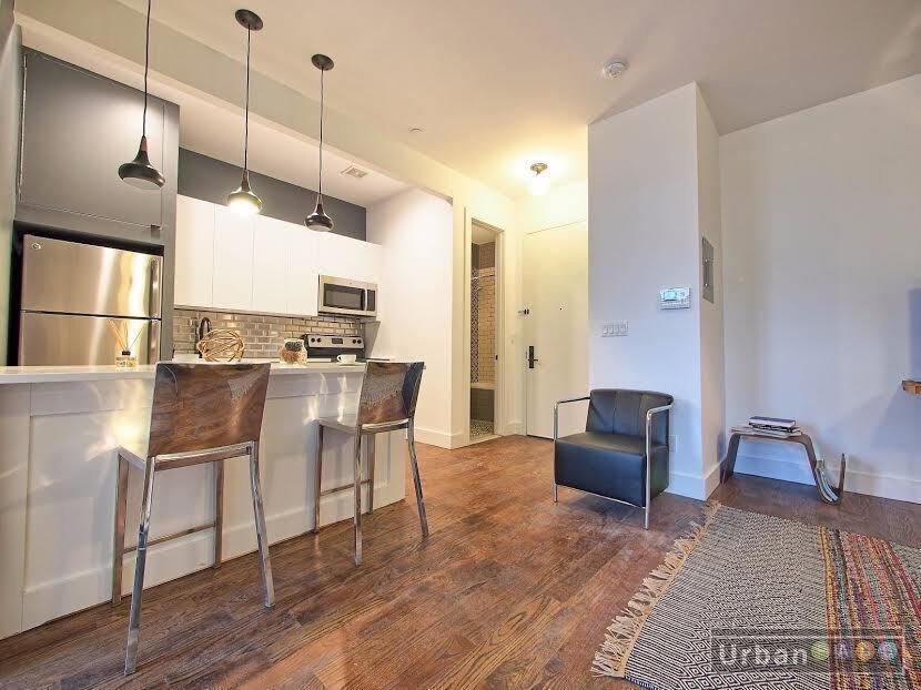 Foto principal - 1738 Pacific St