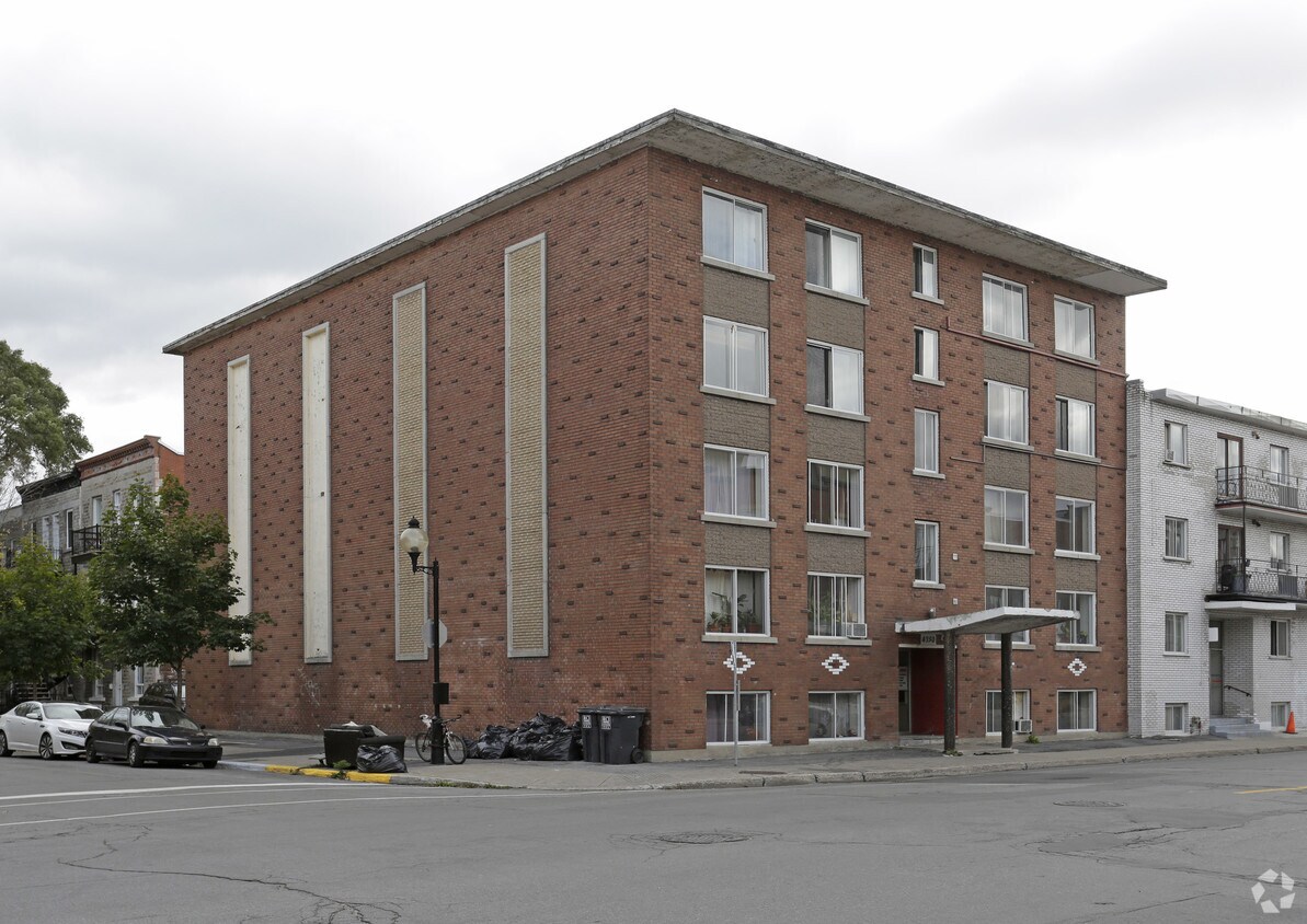 Primary Photo - 4750 Ontario E E