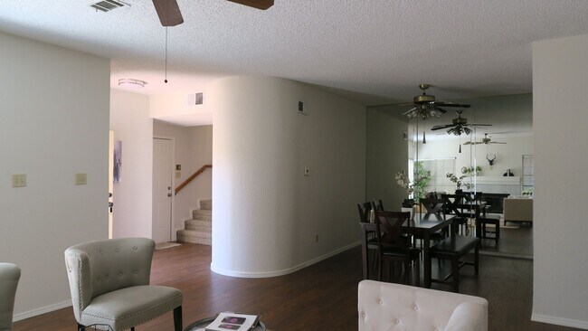 Building Photo - 2909 Matterhorn Drive