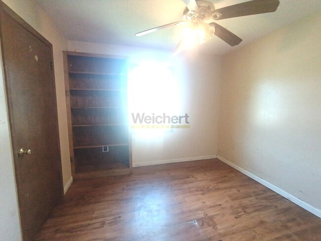 Building Photo - Cozy 3bed/1bath house with spacious yard