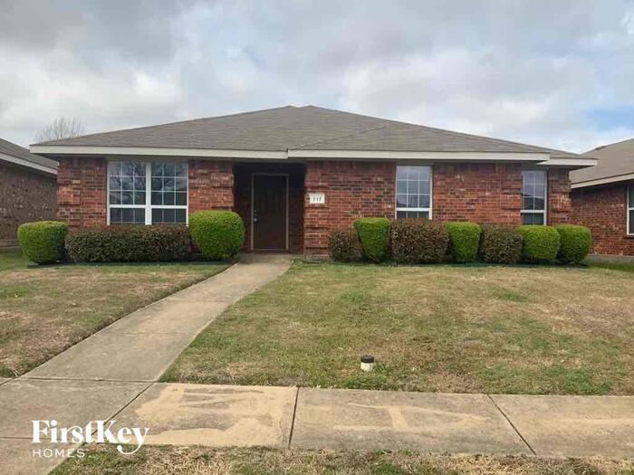 Foto principal - 717 Horseshoe Ct