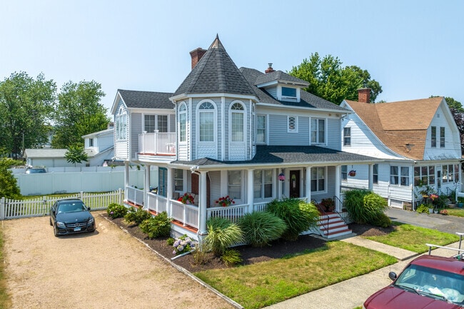 This West Haven Victorian revival home is just a quick walk from the beach.