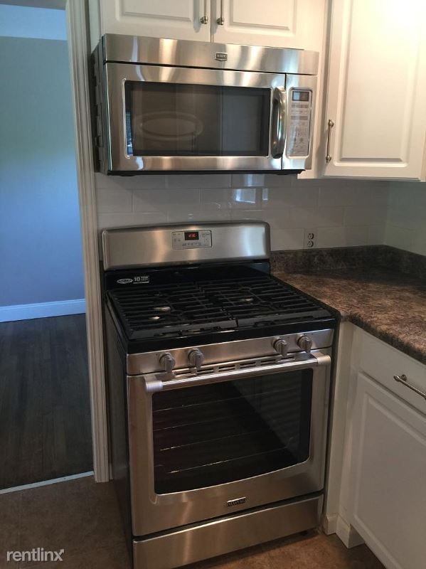 Building Photo - 3 br, 1 bath House - 1605 Normandy Dr