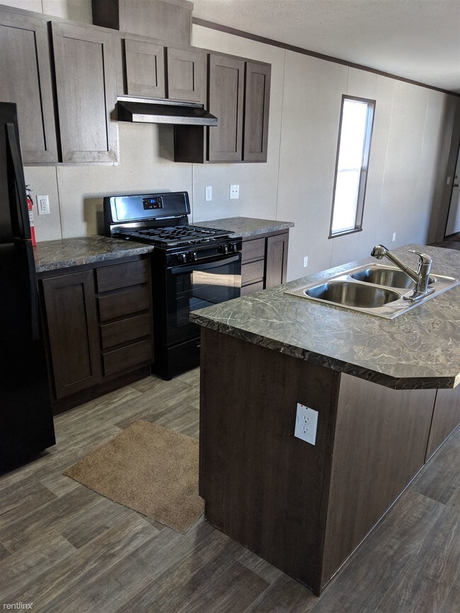 Building Photo - 3 br, 2 bath House - 28 Sistek Rd