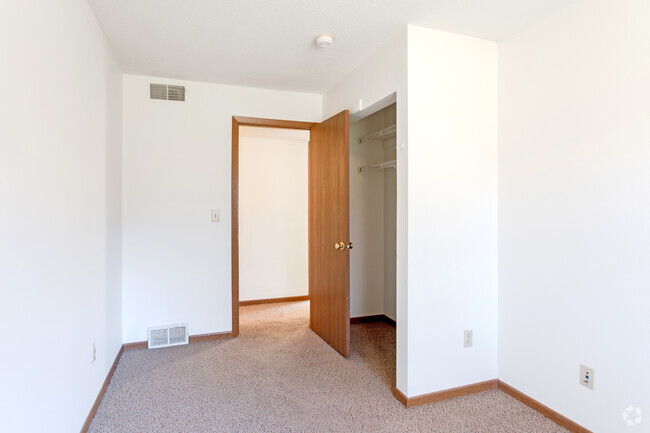 Interior Photo - Ivy Apartments