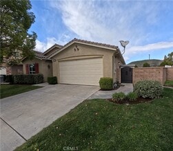 Building Photo - 34563 Wintersweet Ln