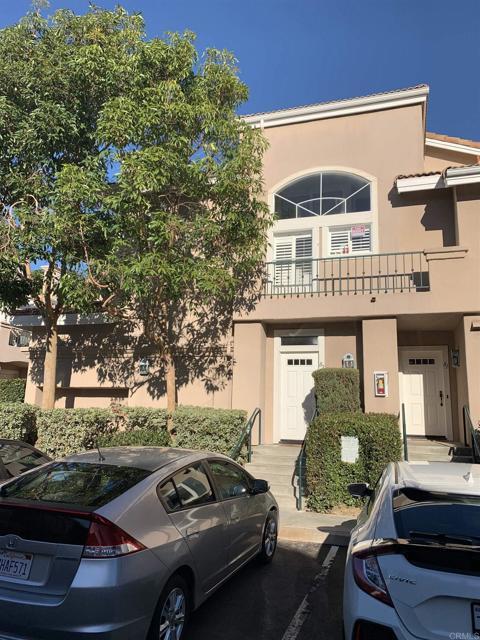 Foto principal - 7215 Calabria Ct