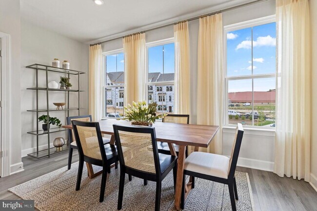 Foto del edificio - Beautiful 3-Bedroom Townhome in Brandywine!
