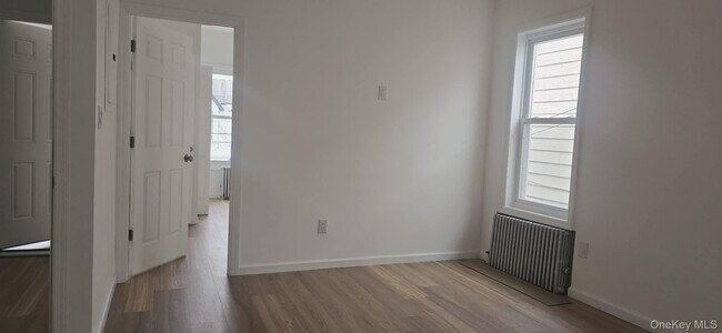 Foto del edificio - 78-29 68th Ave