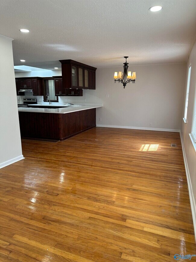 Foto del edificio - 2712 Garvin Rd NW