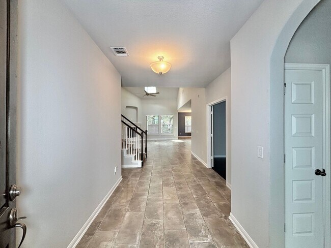 Building Photo - 4 Bedroom Home with Pool in Kinder Ranch!