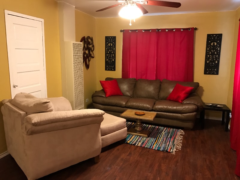 Photo - 2403 N Elmendorf St (San Antonio, TX)