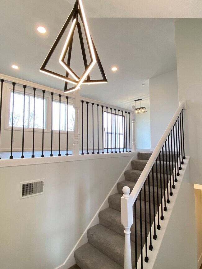 Foto del edificio - Updated 3 bedroom / 2 bathroom, Split Entr...