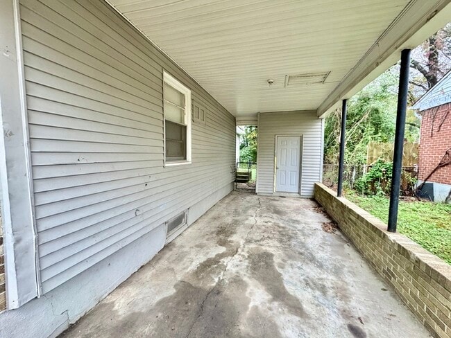 Building Photo - 3449 Hallbrook St