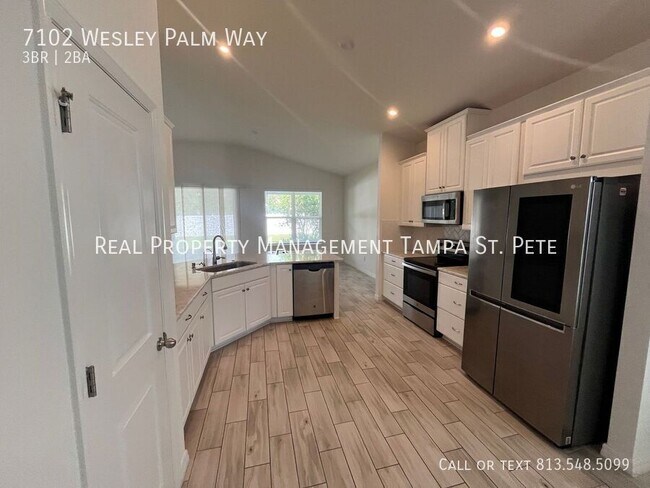 Foto del edificio - 7102 Wesley Palm Wy