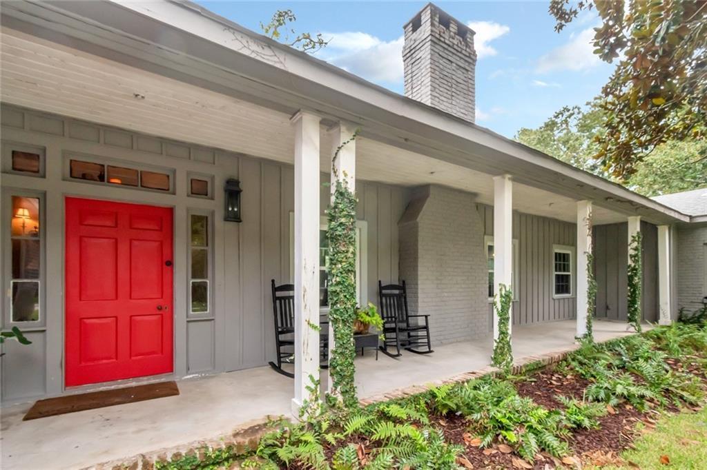 Primary Photo - 2113 Riverforest Dr