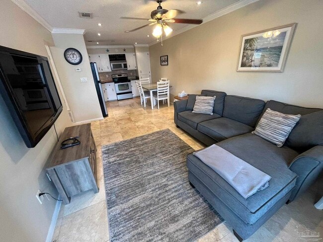 Foto del edificio - 3208 Redwood Ln