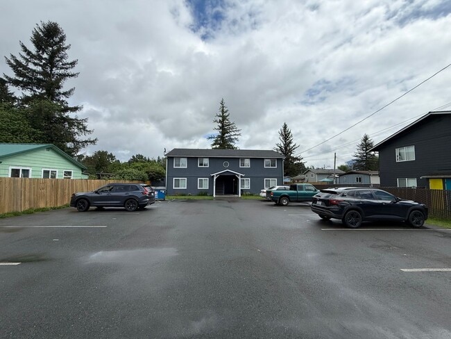 Building Photo - 808 - Sultan Horizons, LLC (TENANT FULFILLMENT)