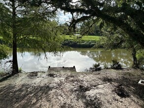 Building Photo - 327 Bayou Rd