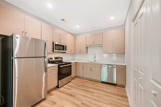 Building Photo - Preston Park Apartments