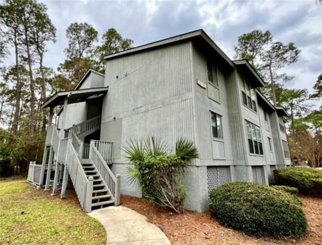 Primary Photo - 2 Bedroom / 2 Bathroom @ Forest Cove