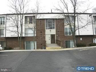 Primary Photo - 2201 Strahle St