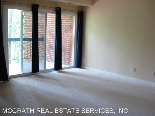 Building Photo - 11802 Breton Ct