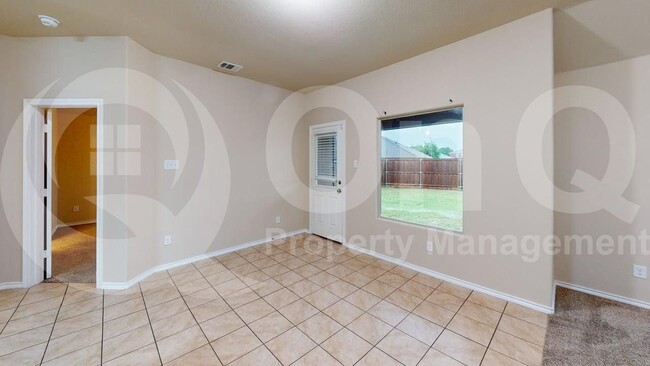 Building Photo - 2725 Gains Mill Dr