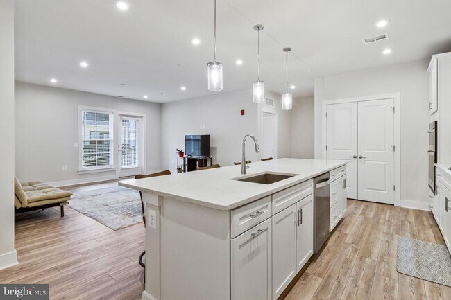 Foto del edificio - 102 St Ives Pl