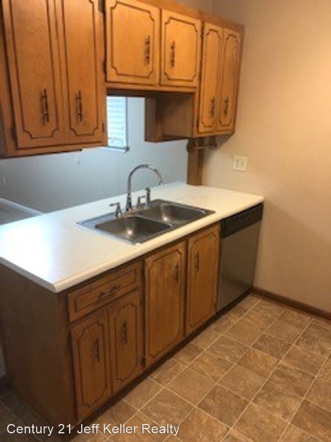 Building Photo - 2 br, 1.5 bath House - 4245 Matchpoint Dr.
