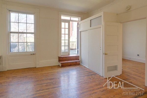 Primary Photo - 120 State St