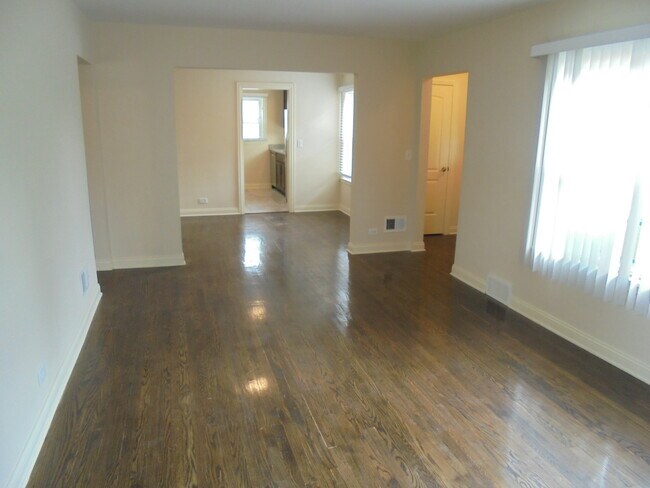 Foto del edificio - 408 W Sunset Rd