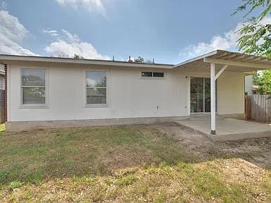 Building Photo - 17204 Ardisia Dr