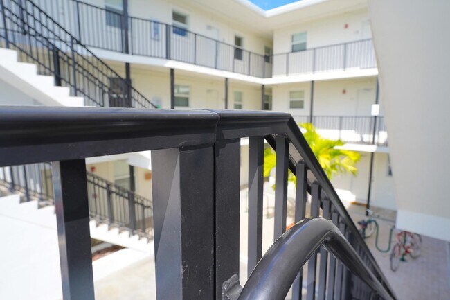 Building Photo - 1231 NW 61st St