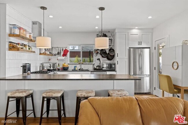 Foto del edificio - 2 br, 1 bath House - 10868 Weddington St