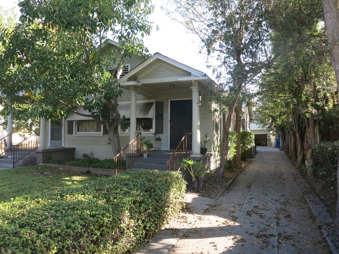 Building Photo - 56-62 N Parkwood Ave