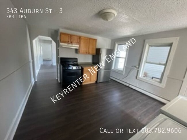 Building Photo - 3 Bedroom Apartment Available Now