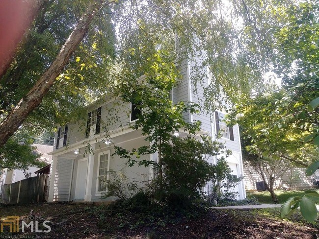 Building Photo - 4985 Brittany Dr