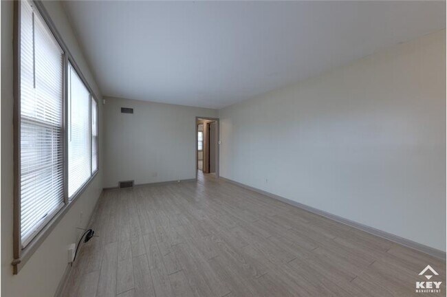 Foto del edificio - 953 S Doreen St