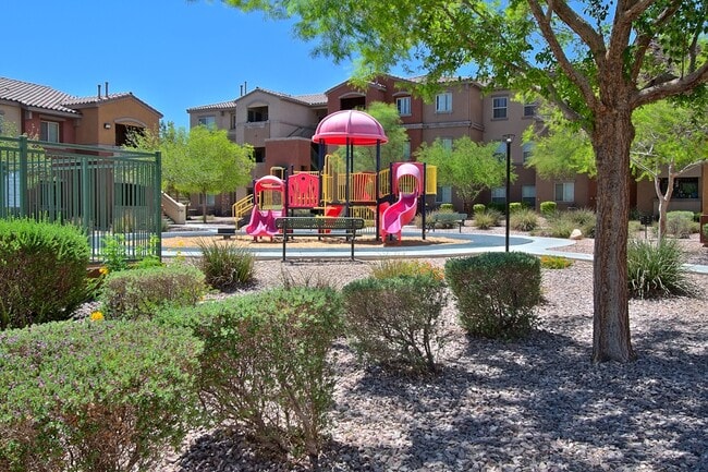 Building Photo - Arbor Pointe