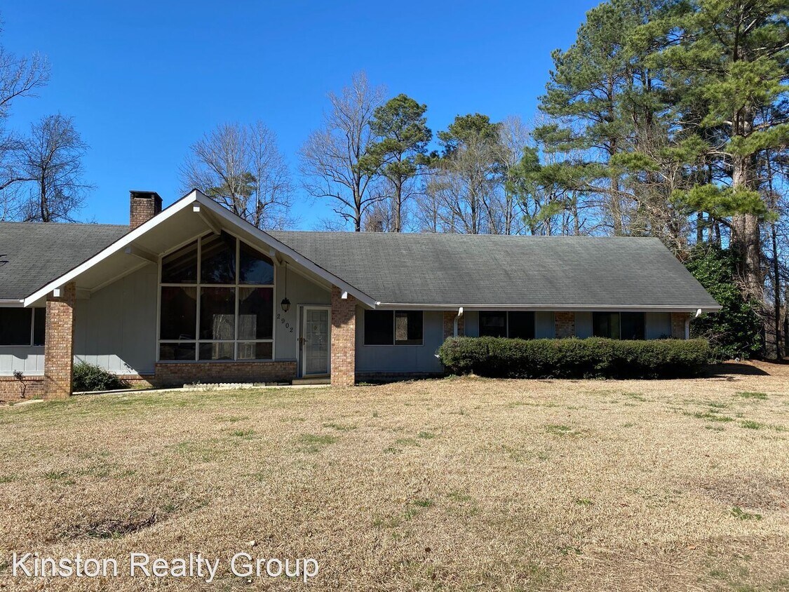 Primary Photo - 3 br, 2.5 bath House - 2902 Hodges Rd