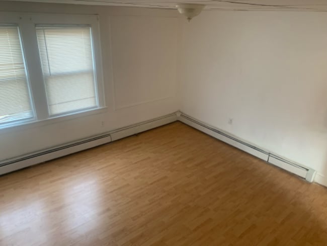 Building Photo - 60 Huntington Terrace