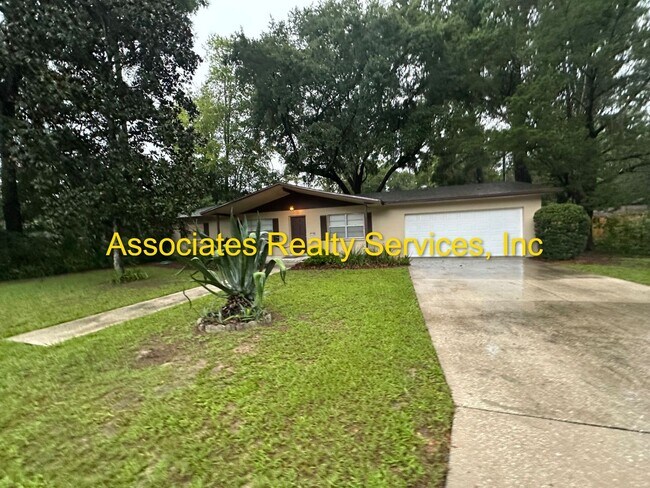 Foto del edificio - HOT LISTING!  Complete remodel in Orman Le...